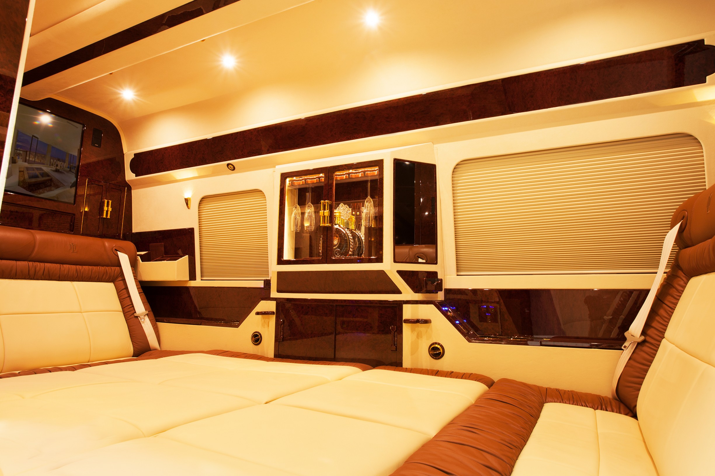 Lexani Motorcars | Luxury Sprinter - Sprinter Conversion | 4x4 Sprinter ...